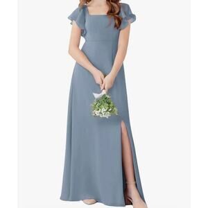 NWT FLUTTER SLEEVE DRESS